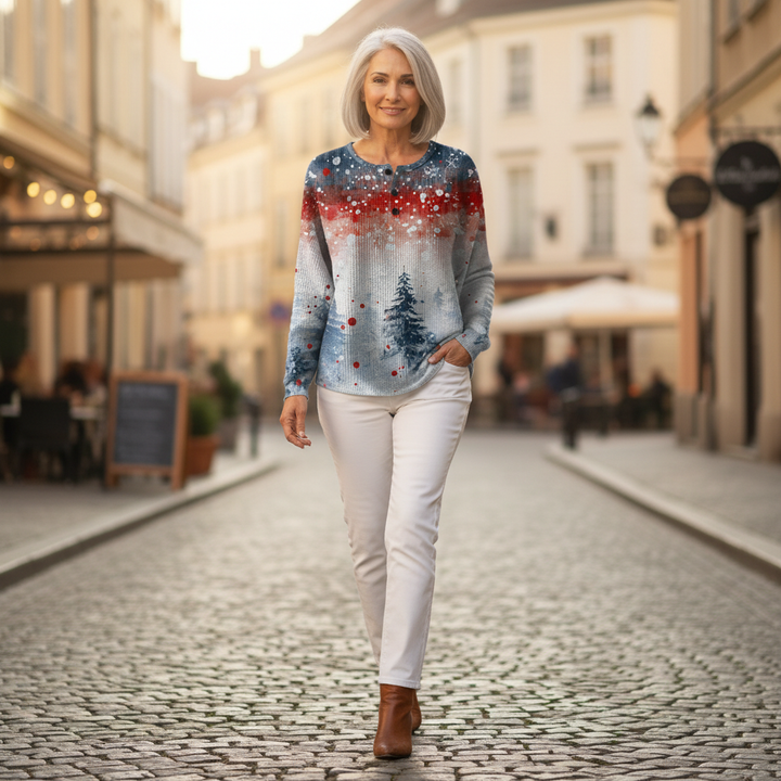 Astrid | Weihnachtspullover in Hellblau mit Tannenbaum