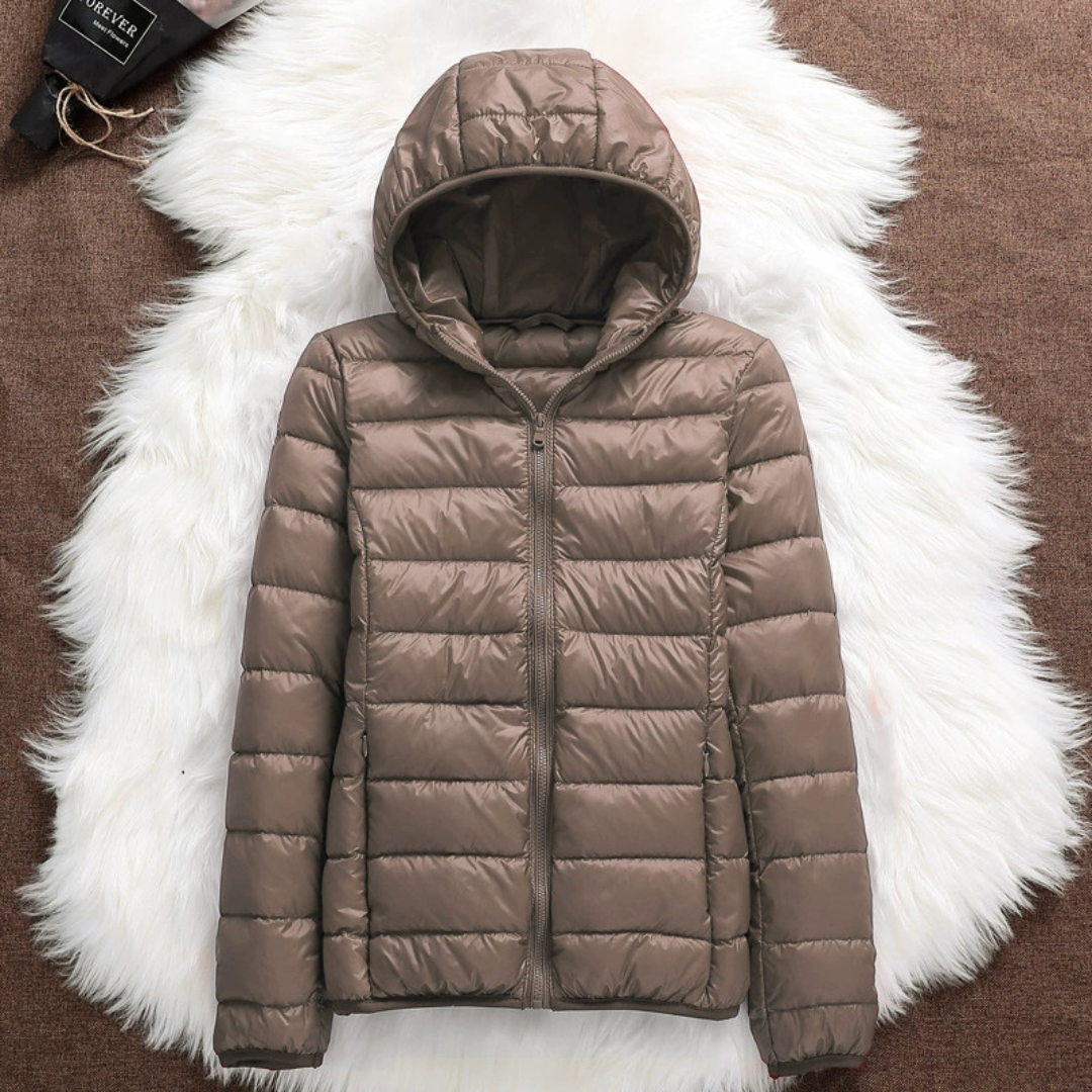 Solveig | Damen Daunenjacke Leichtgewicht in Champagner