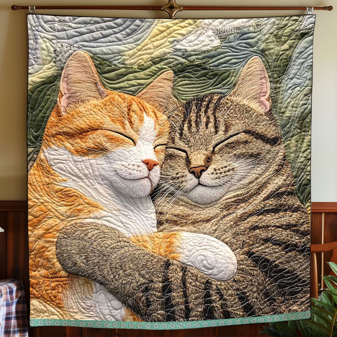 Steppdecke mit zwei schmusenden Katzen