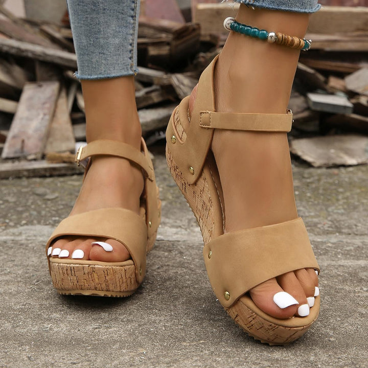 Eva-Rieke | Stilvolle Keilsandalen