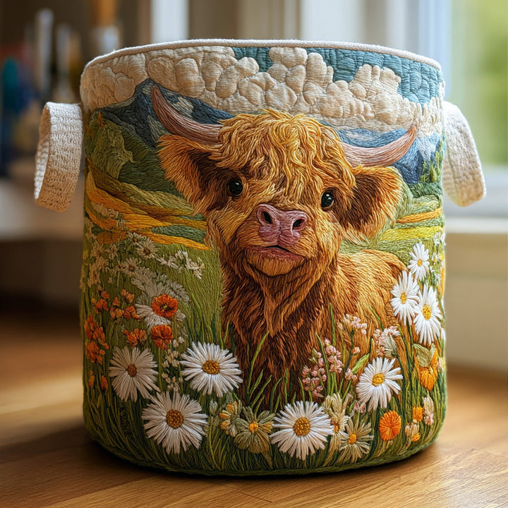 Gesteppter Wäschekorb – mit Highland-Kuh und Blumen