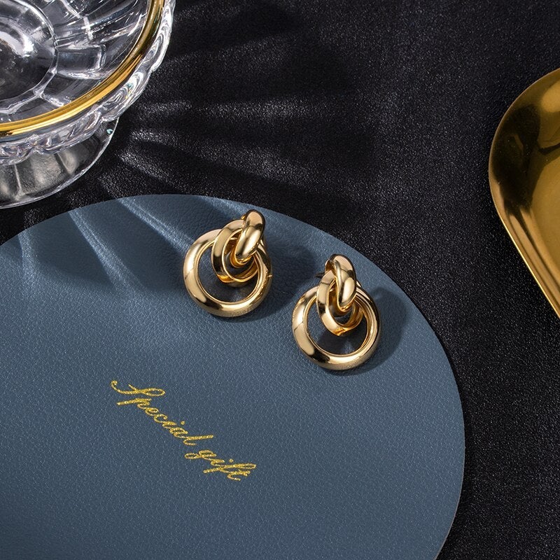 Goldene Doppelring-Ohrringe
