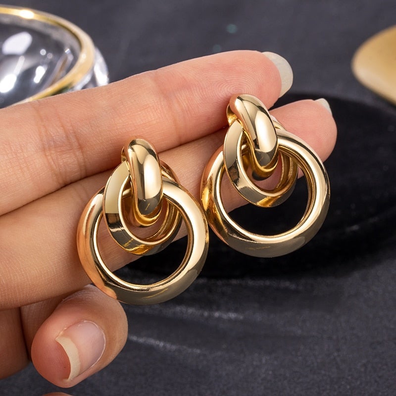 Goldene Doppelring-Ohrringe