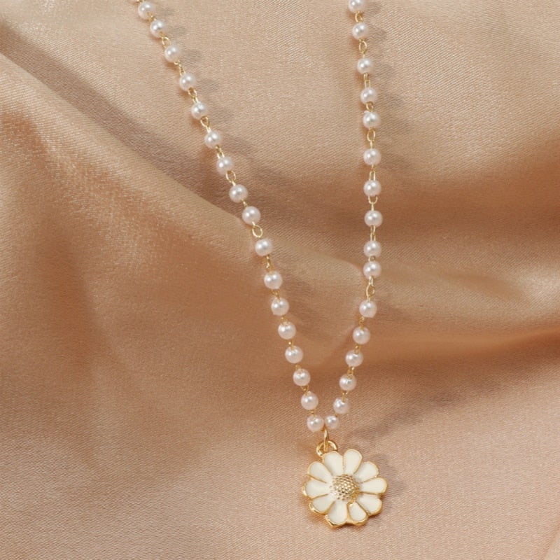 Gänseblümchen-Perlencollier
