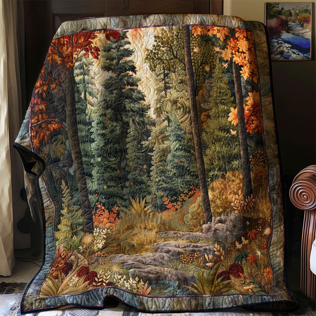 Steppdecke mit Herbstwald