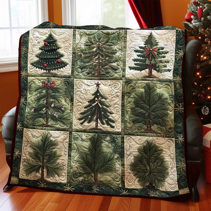 Weihnachts-Steppdecke mit Tannenbäumen