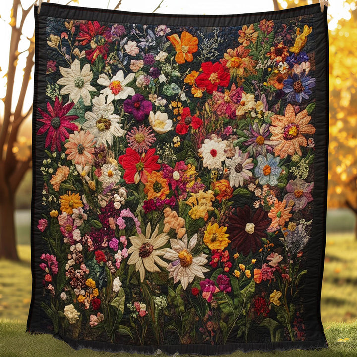 Steppdecke mit üppigem Blumenmeer