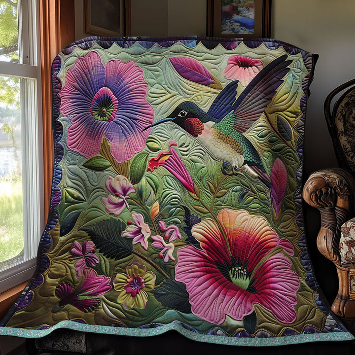 Steppdecke mit Kolibri und Hibiskus