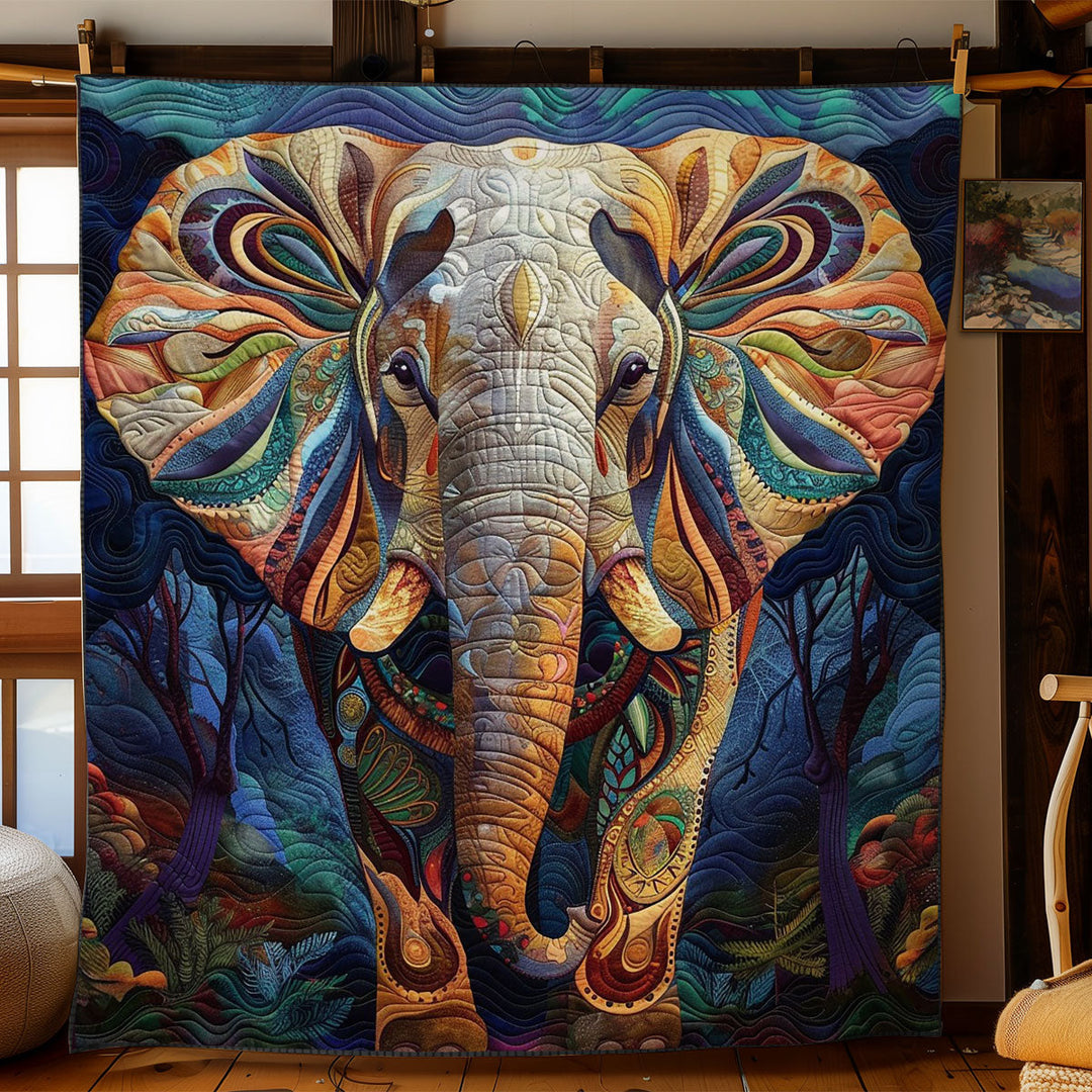 Steppdecke mit Elefant im Mandala-Stil