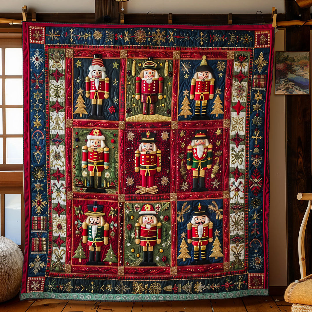 Weihnachts-Steppdecke mit Nussknackern