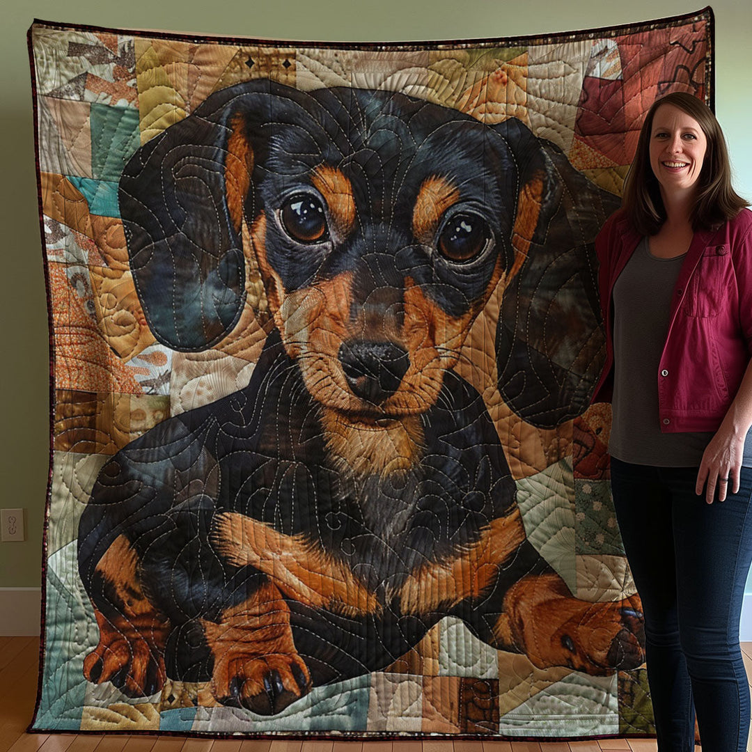 Patchwork-Steppdecke mit Dackelwelpe