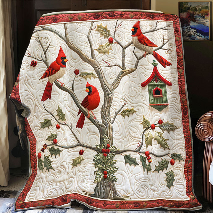 Steppdecke mit Kardinälen und Stechpalme