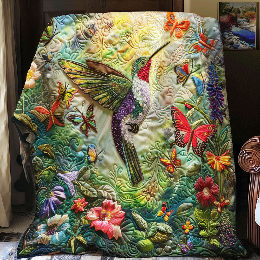 Steppdecke mit Kolibri und Schmetterlingen