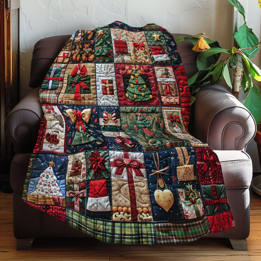 Weihnachts-Patchwork-Steppdecke mit Geschenken