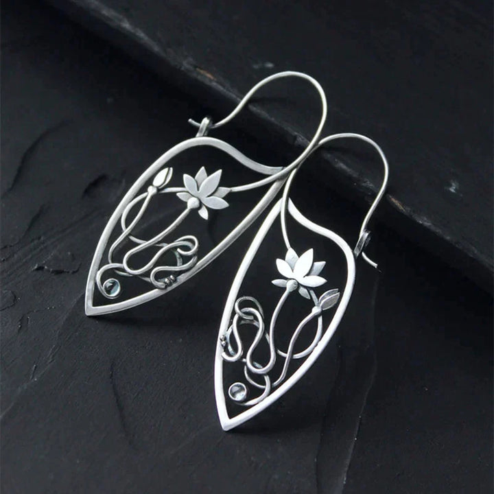 Lotus-Ohrringe in Silber