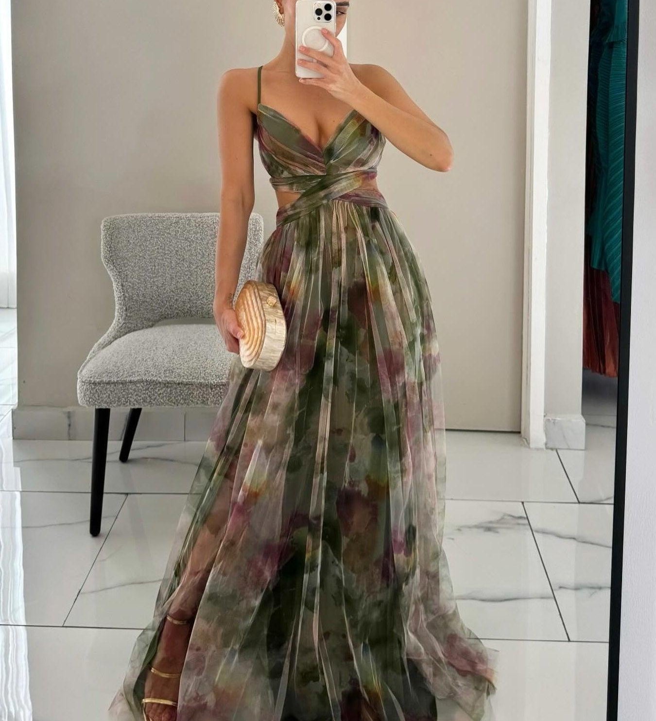 Antonia | Blumenprint Maxikleid mit V-Ausschnitt