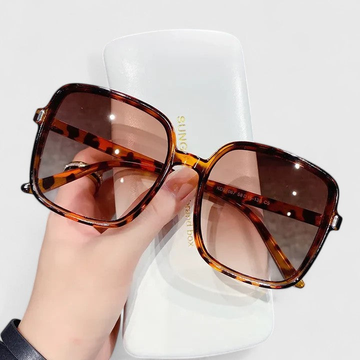 Leandra | Stilvolle Sonnenbrille