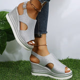 Anna-Caroline | Bequeme Keilsandalen für entspannte Tage