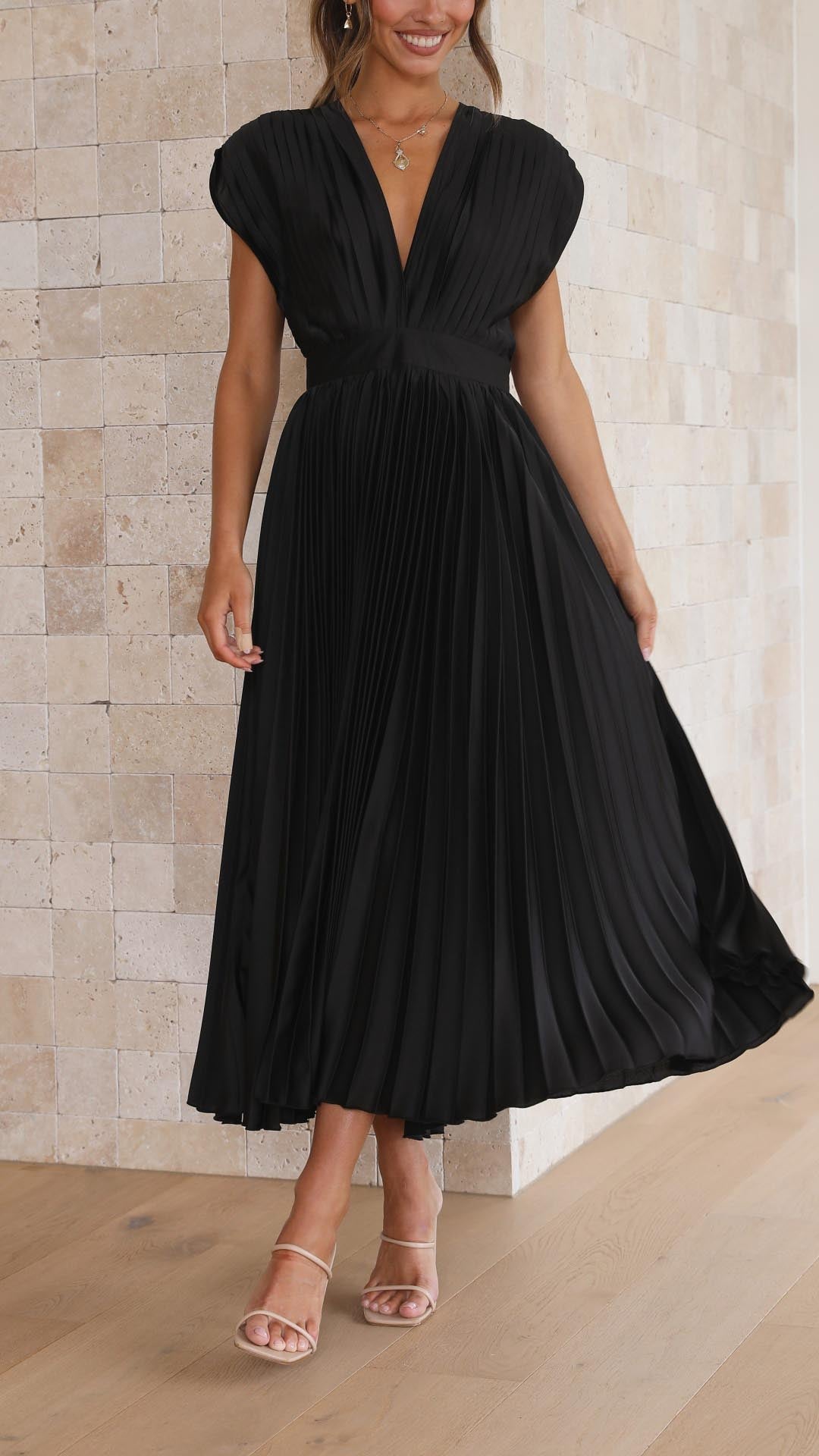 Sina | Elegantes Plissee-Kleid
