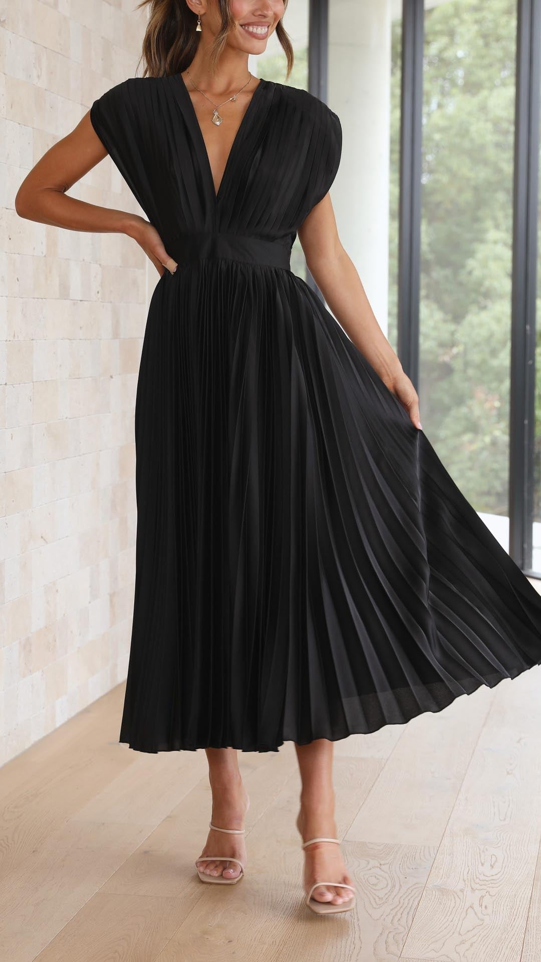 Sina | Elegantes Plissee-Kleid