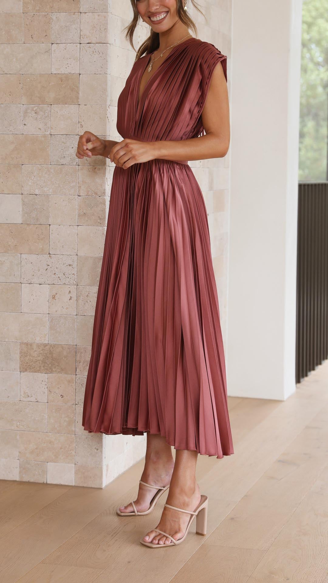 Sina | Elegantes Plissee-Kleid