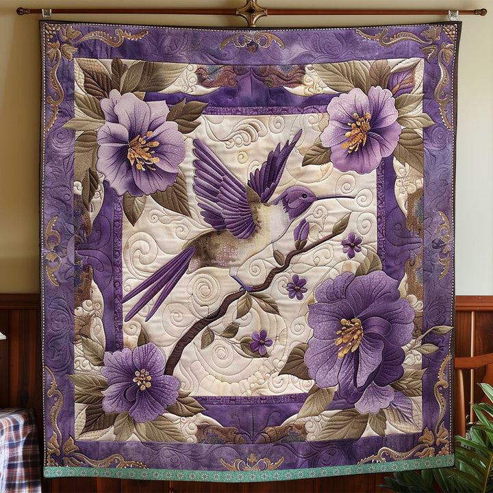 Steppdecke mit Kolibri in lila Rahmen