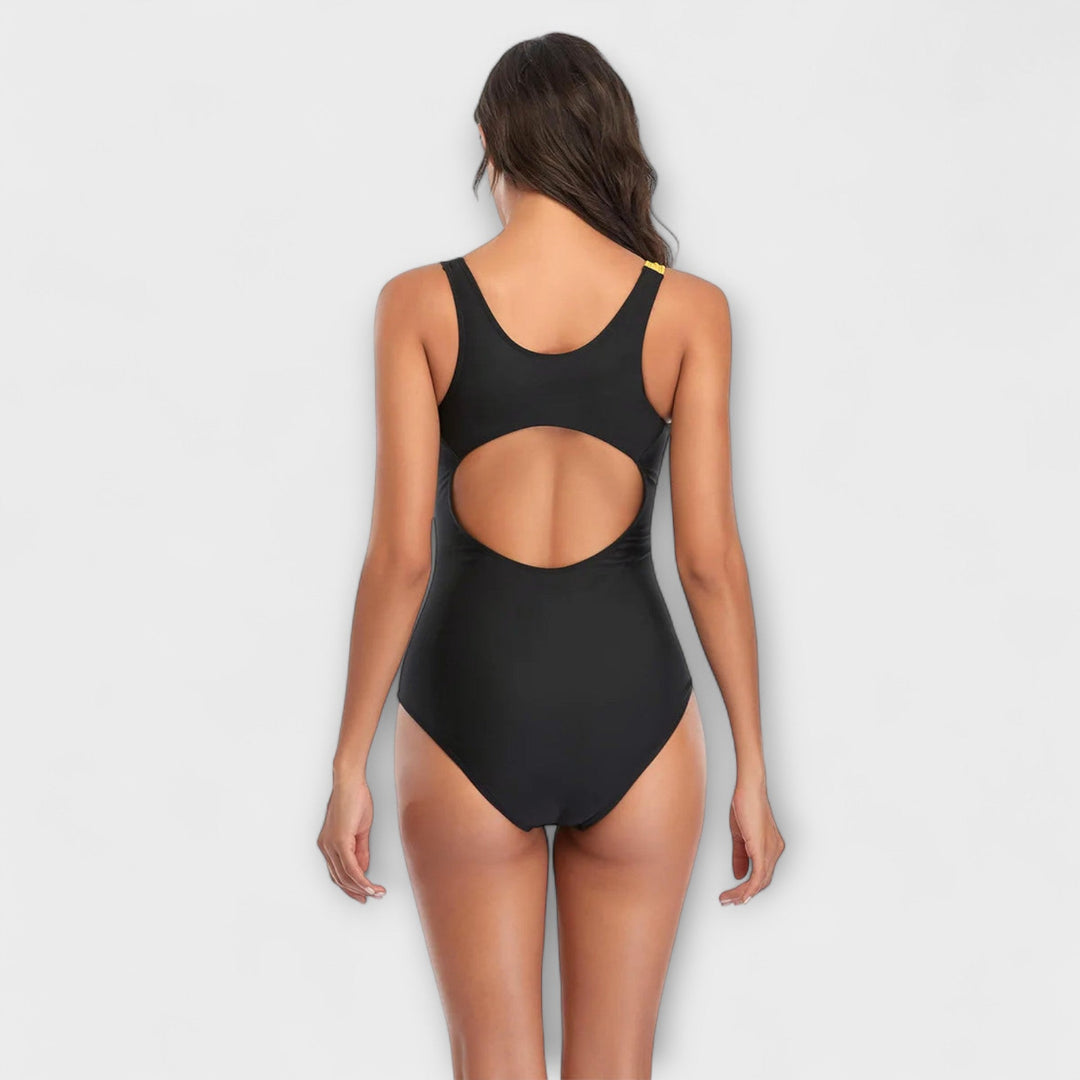 Johanna | Sportlicher Badeanzug mit Rückenausschnitt-Design
