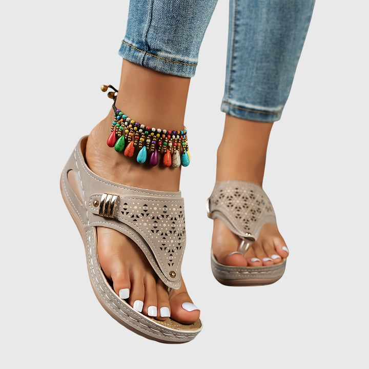Rose | Flip-Flop Sandals