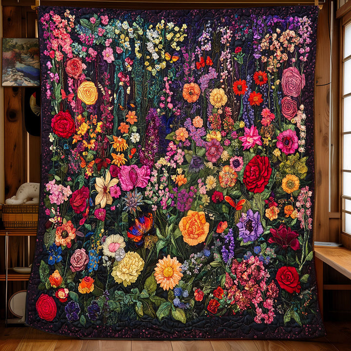 Steppdecke mit blühendem Blumenwald