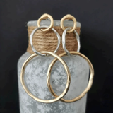 Bicolor-Ohrringe Antik