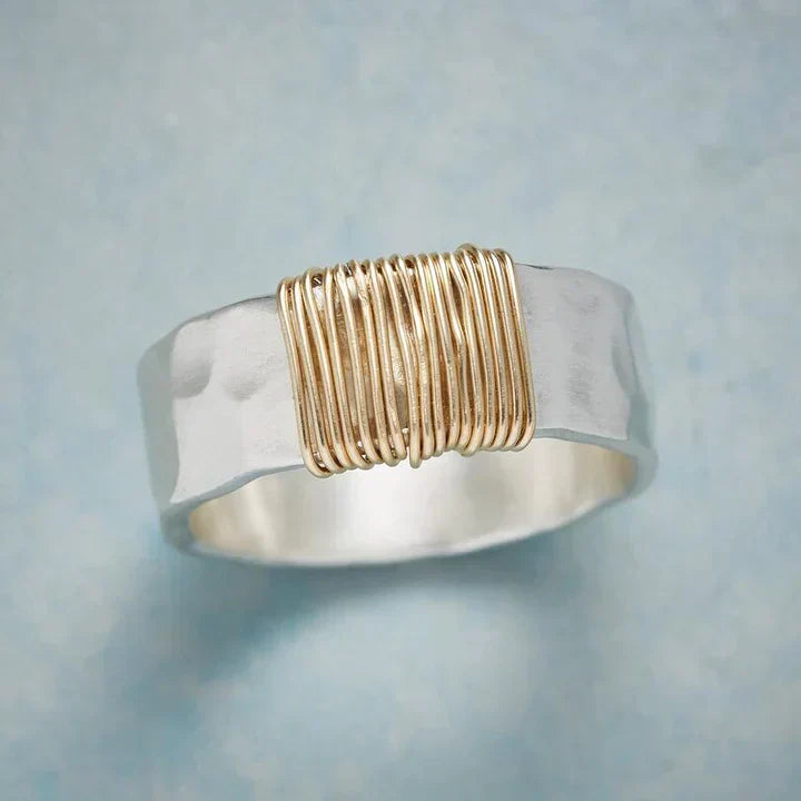 Silberring mit Golddraht