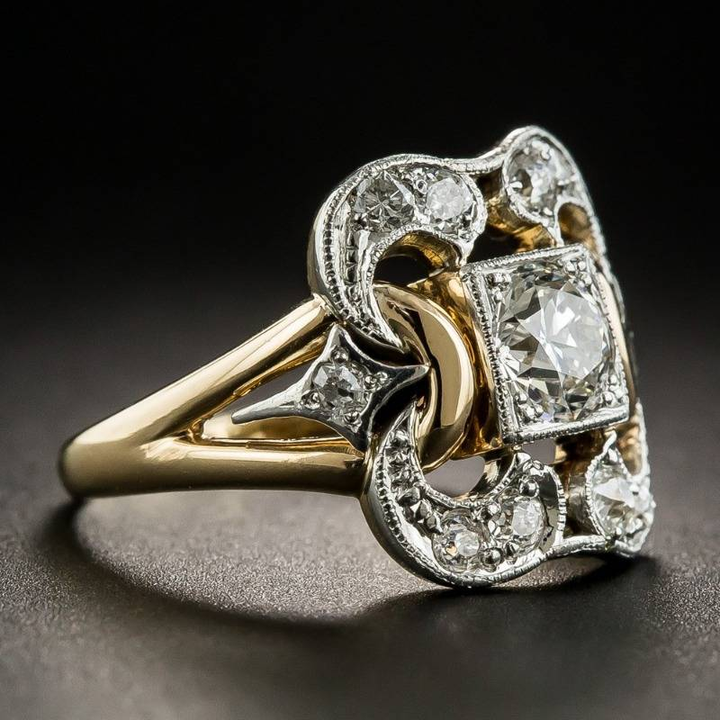 Goldring mit Zirkonia-Steinen