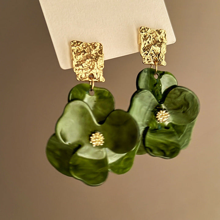 Boho-Ohrringe mit Blumenmotiv