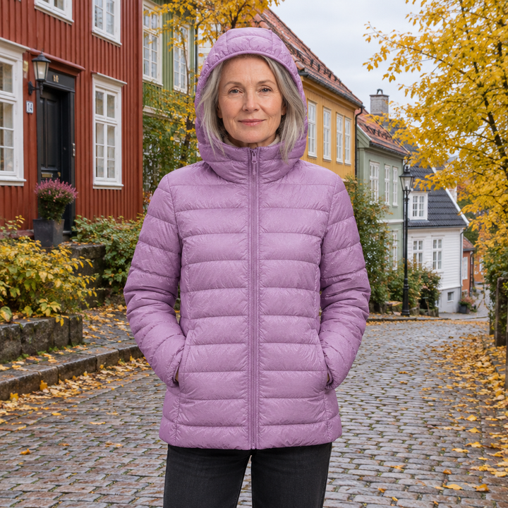 Turid | Damen Leichte Daunenjacke in Lila