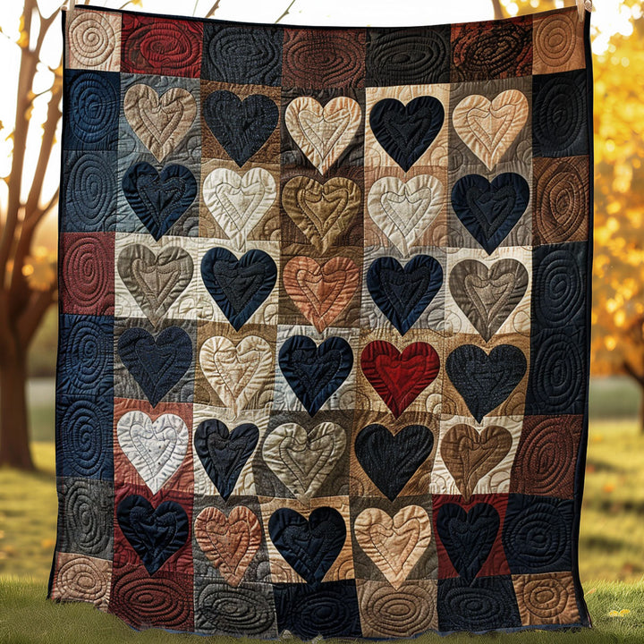 Patchwork-Steppdecke mit Herzen in Dunkelblau